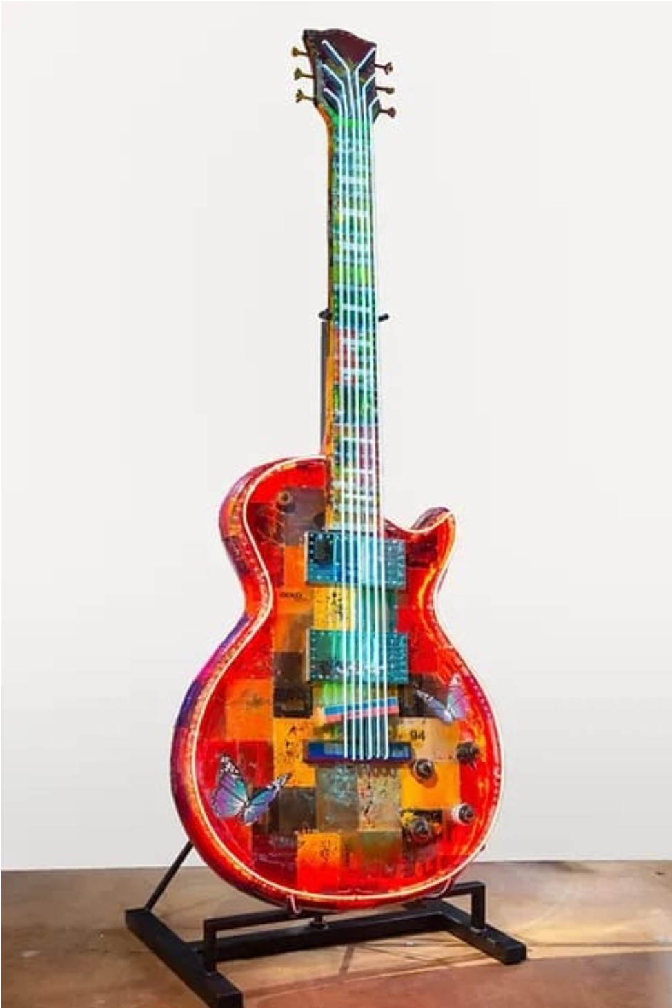 Risk Rock, Risk and Roll Guitar
