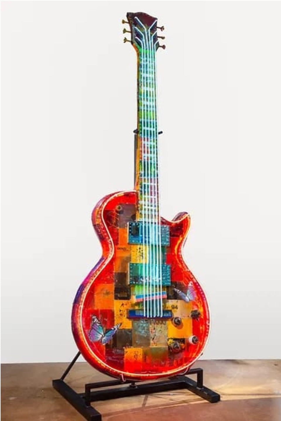 Risk Rock, Risk and Roll Guitar